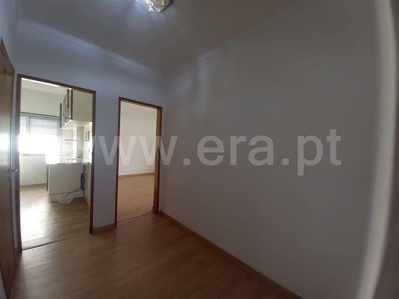Apartamento T2 / Sintra, Monte Abraão