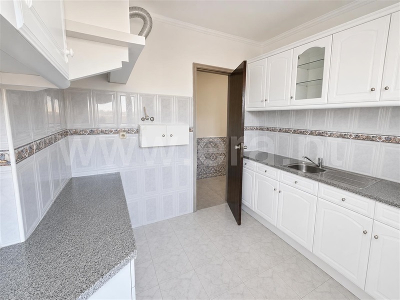 Apartamento T2 / Sintra, Queluz e Belas