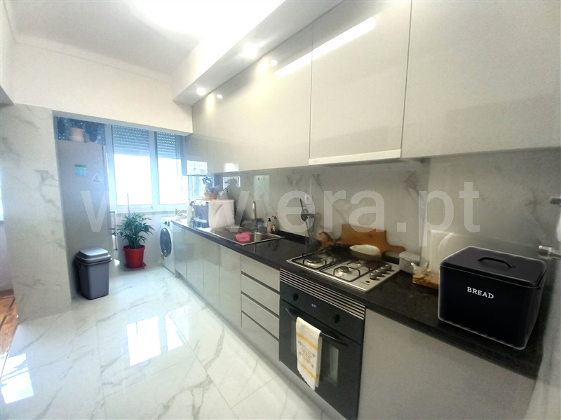 Apartamento T2 / Sintra, Queluz