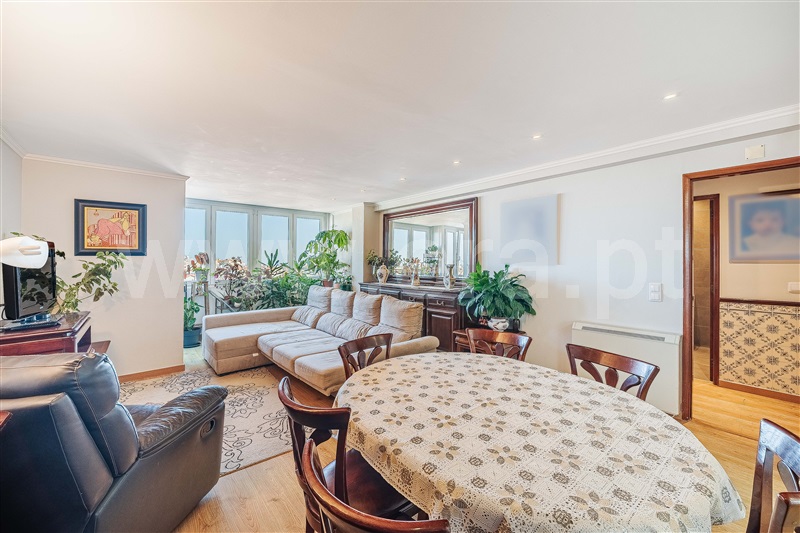 Apartamento T2 / Sintra, São José