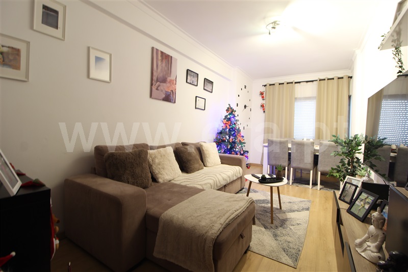 Apartamento T2 / Sintra, Serra das Minas