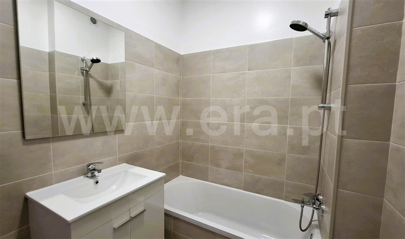 Apartamento T2 Tomar, Tomar (São João Baptista) e Santa Maria dos Olivais - 1511501 - 9