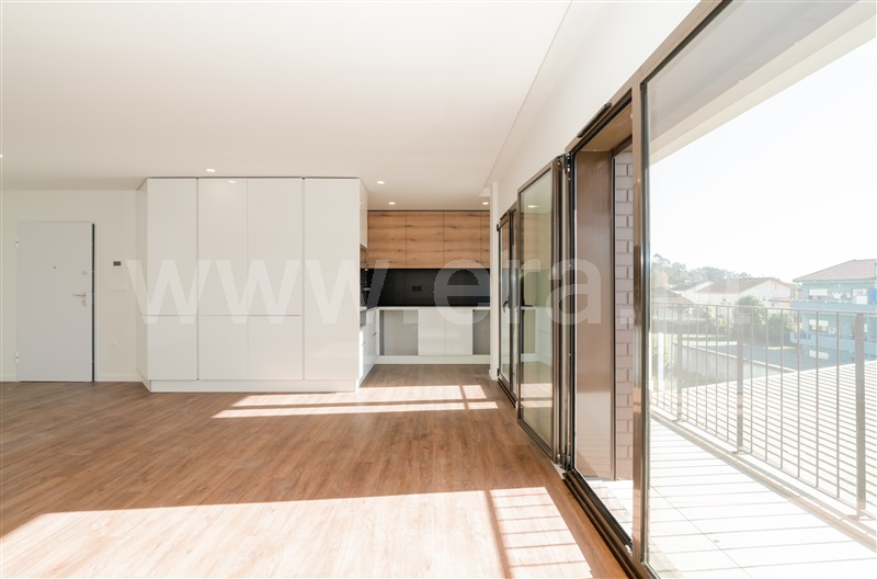 Apartamento T2 / Trofa, Coronado (São Romão e São Mamede)