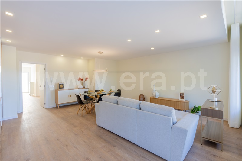Apartamento T2 / Trofa, São Romão do Coronado