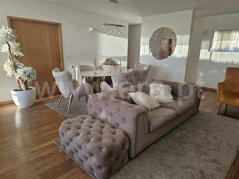 Apartamento T2 / Vila do Conde, Azurara