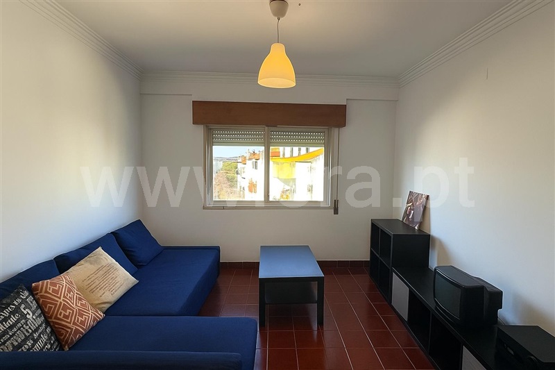 Apartamento T2 / Vila Franca de Xira, Alverca do Ribatejo e Sobralinho