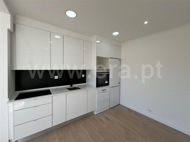 Apartamento T2 à venda em Castanheira do Ribatejo e Cachoeiras, Vila Franca de Xira — foto 4