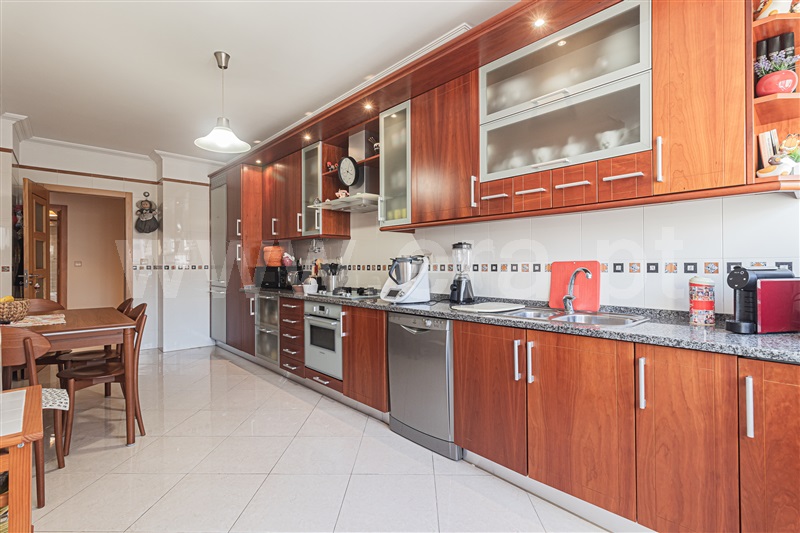 Apartamento T2 / Vila Franca de Xira, Póvoa de Santa Iria e Forte da Casa