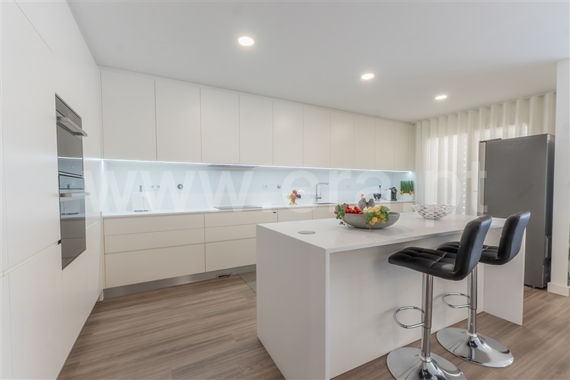 Apartamento T2 à venda em Póvoa de Santa Iria e Forte da Casa, Vila Franca de Xira — foto 4