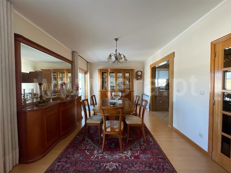 Apartamento T2 / Vila Nova de Famalicão, Antas e Abade de Vermoim