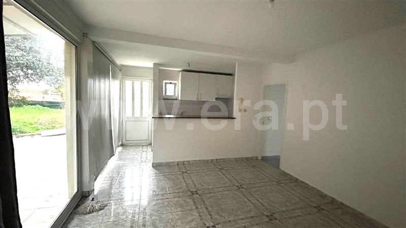 Apartamento T2 / Vila Nova de Famalicão, Riba de Ave