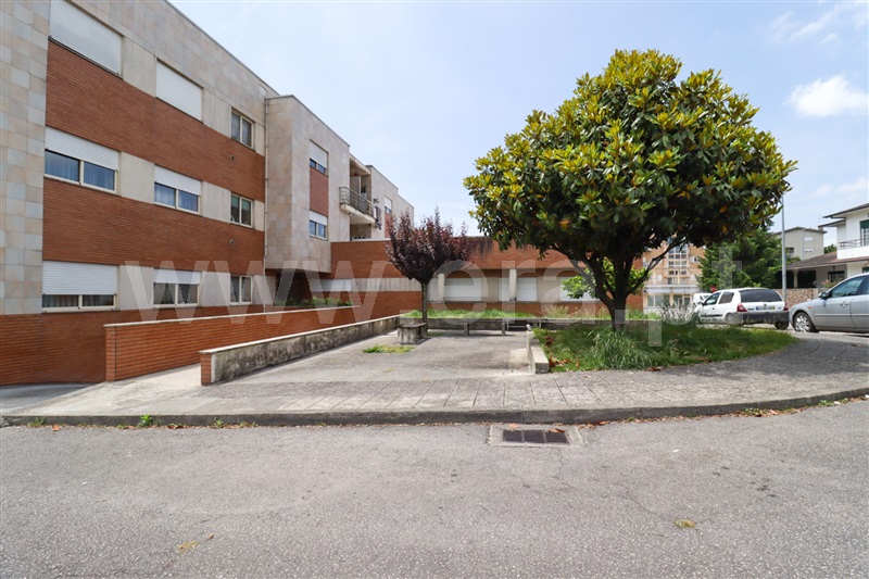 Apartamento T2 / Vila Nova de Famalicão, Ribeirão