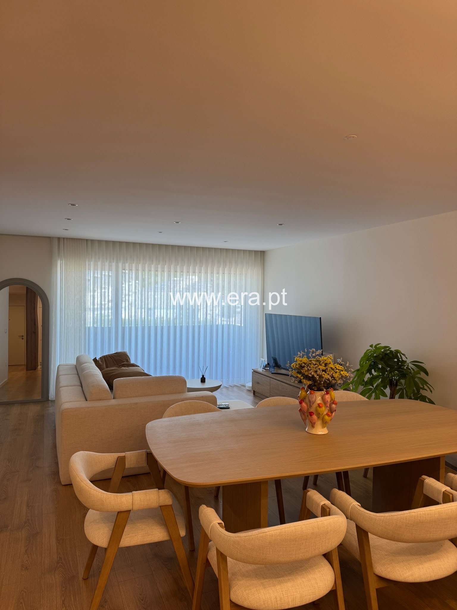 Apartamento T2 / Vila Nova de Famalicão, Vila Nova de Famalicão e Calendário