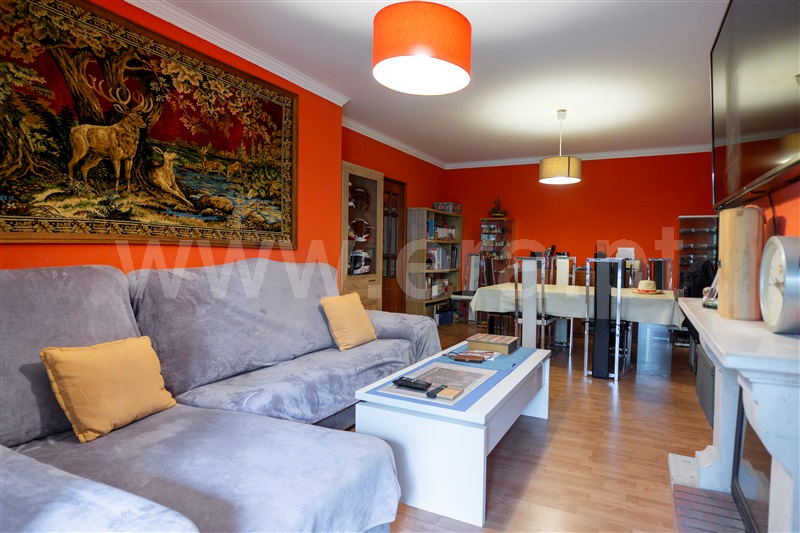 Apartamento T2 / Vila Nova de Gaia, Canelas