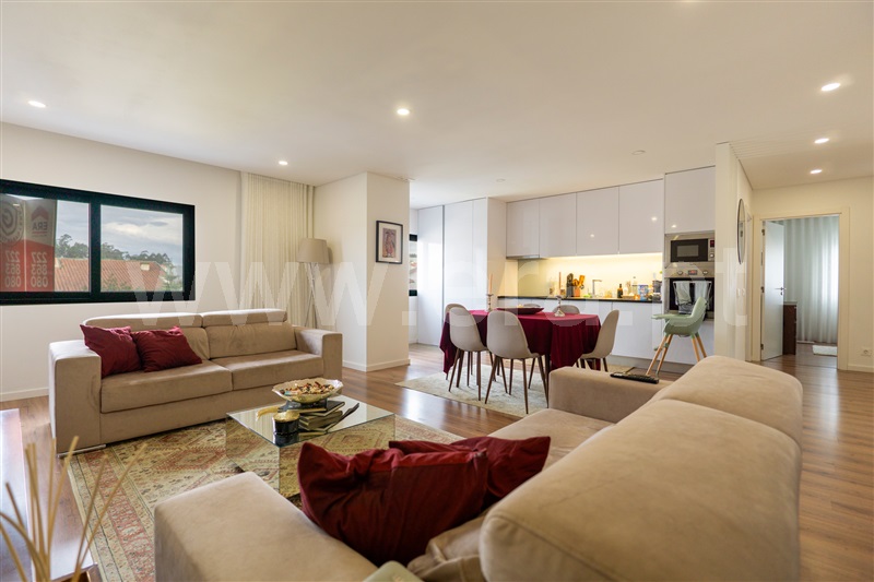 Apartamento T2 / Vila Nova de Gaia, Grijó e Sermonde