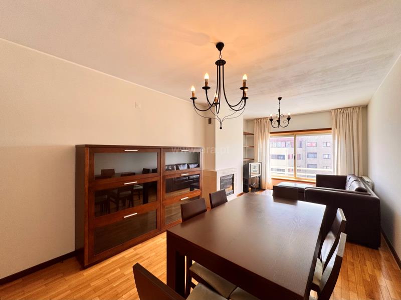 Apartamento T2 / Vila Nova de Gaia, Gulpilhares e Valadares