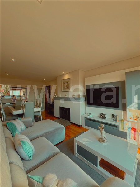 Apartamento T2 em Madalena, €269.900