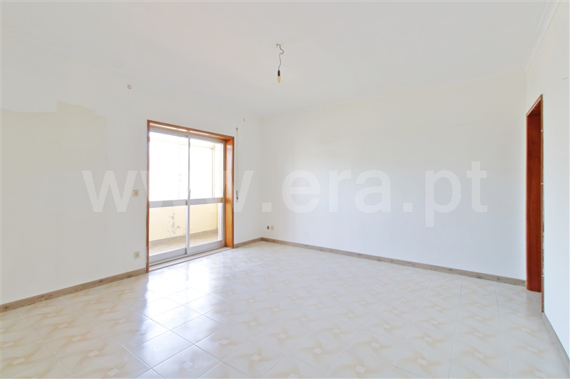 Apartamento T2 / Vila Nova de Gaia, Oliveira do Douro