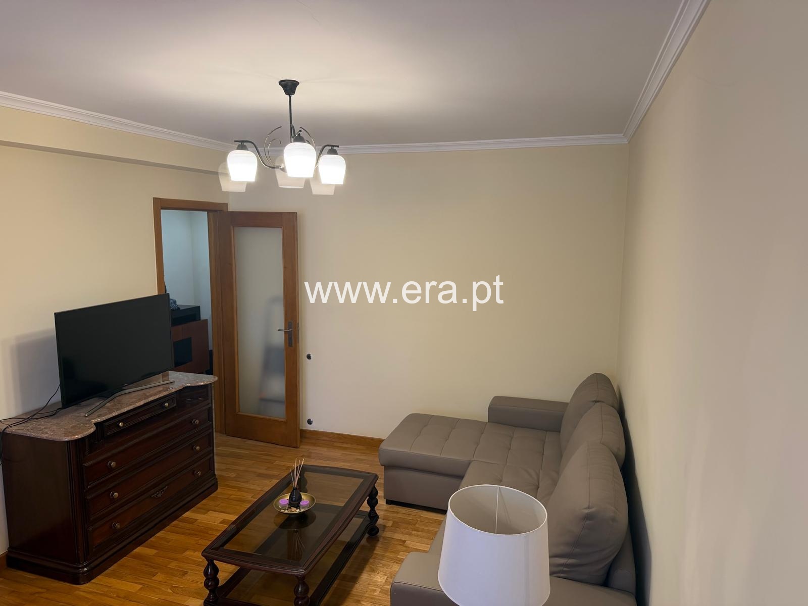 Apartamento T2 / Vila Nova de Gaia, Oliveira do Douro