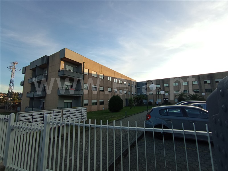 Apartamento T2 / Vila Nova de Gaia, Sandim, Olival, Lever e Crestuma