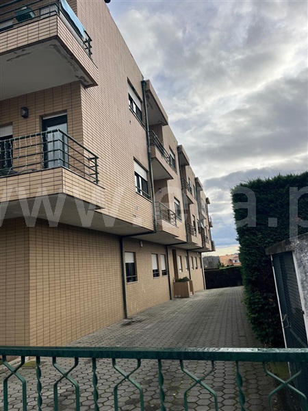 Apartamento T2 / Vila Nova de Gaia, Sandim, Olival, Lever e Crestuma