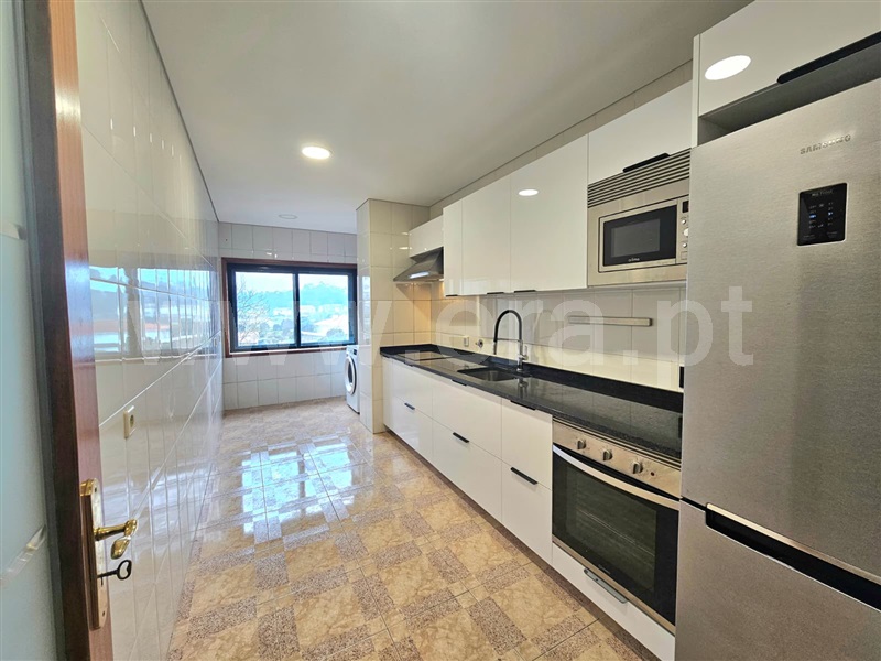 Apartamento T2 / Vila Nova de Gaia, Sandim, Olival, Lever e Crestuma