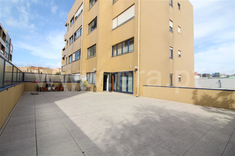 Apartamento T2 / Vila Nova de Gaia, Santa Marinha e São Pedro da Afurada