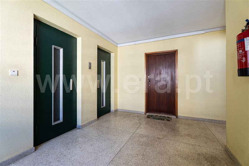 Apartamento T2 à venda em Vilar de Andorinho, Vila Nova de Gaia — foto 4