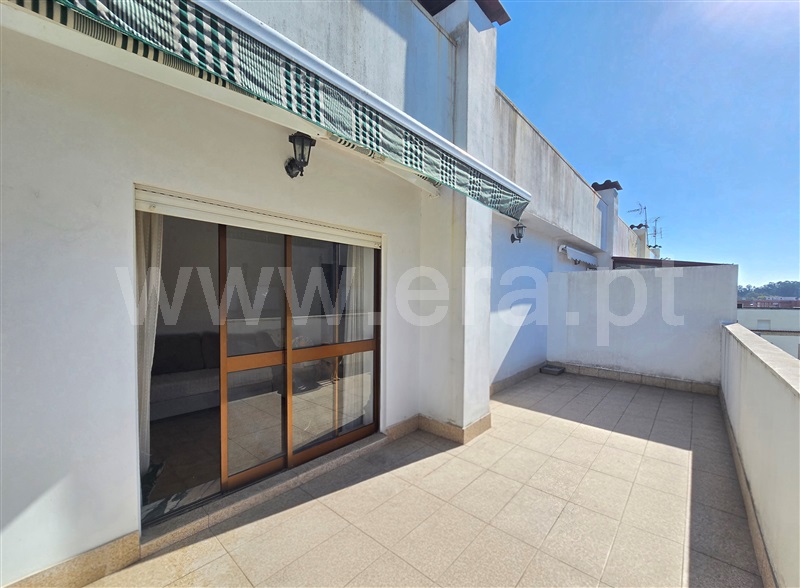Apartamento T2 à venda em Vila Verde e Barbudo, Vila Verde — foto 6