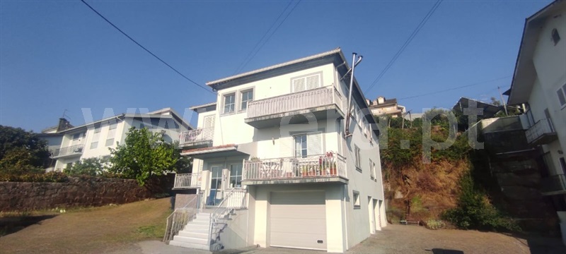Apartamento T2 / Vouzela, Vouzela e Paços de Vilharigues