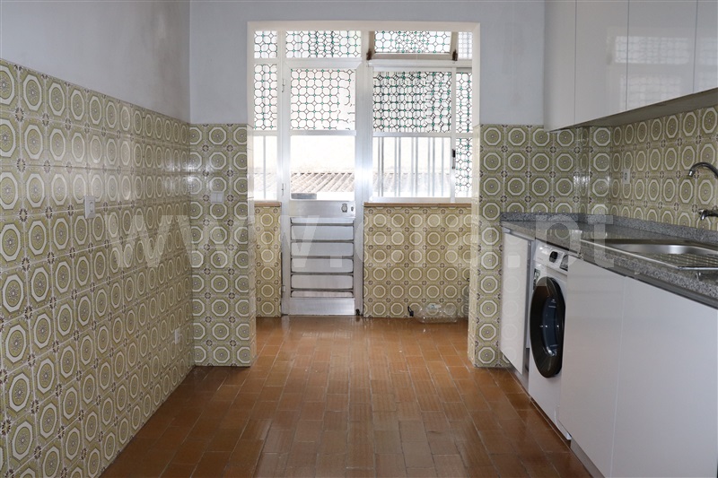 Apartamento T3 à venda em Centro Histórico, Abrantes — foto 7