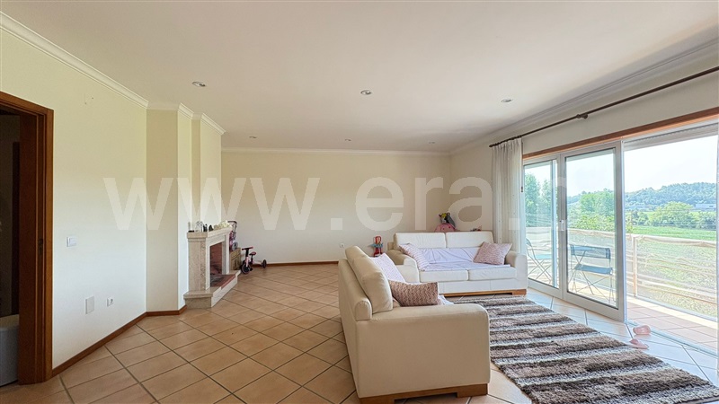 Apartamento T3 / Águeda, Paredes