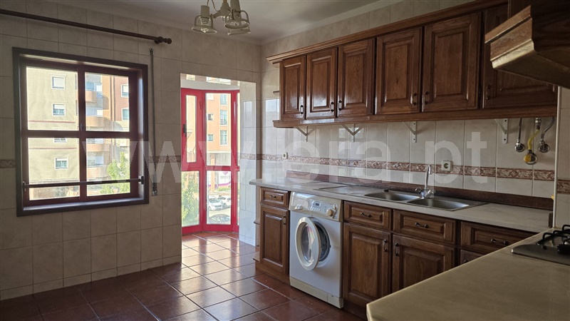 Apartamento T3 à venda em Centro Albergaria, Albergaria-a-Velha — foto 5