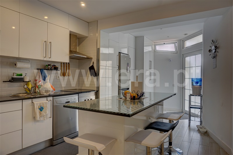 Apartamento T3 / Alcobaça, São Martinho do Porto