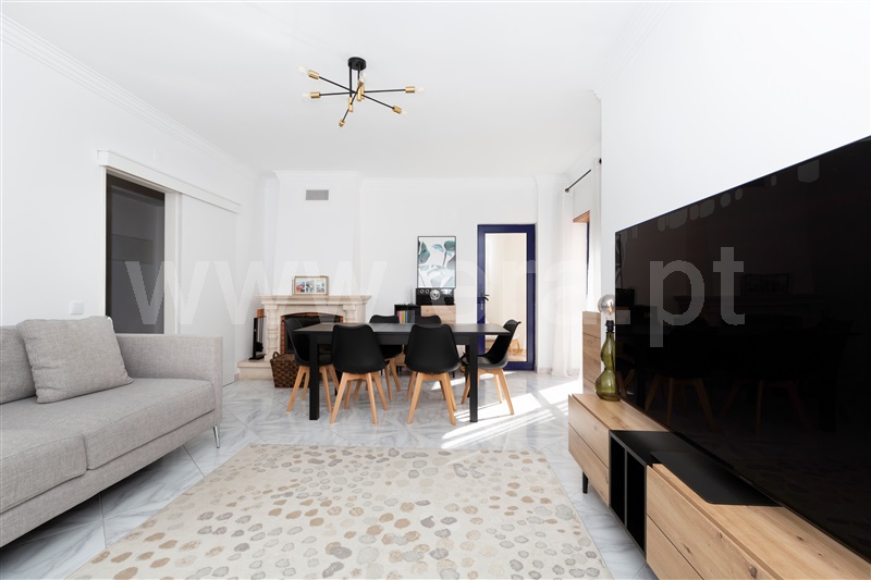 Apartamento T3 / Almada, Almada