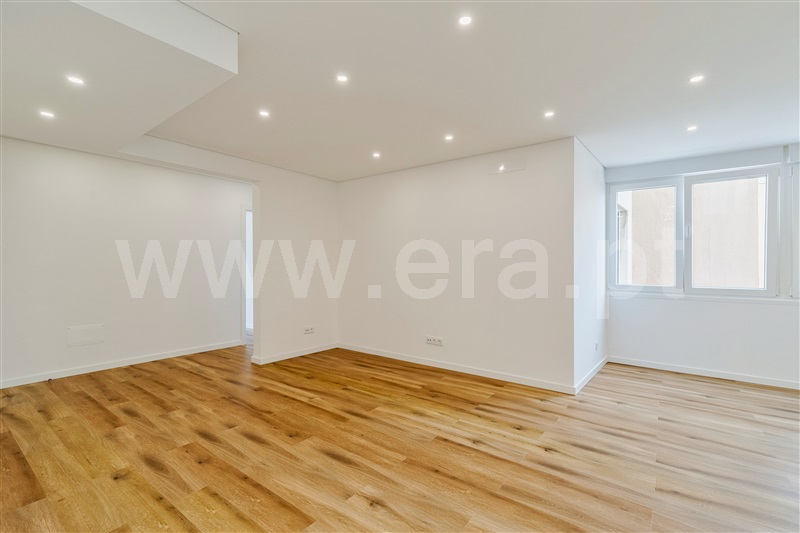 Apartamento T3 / Almada, Almada