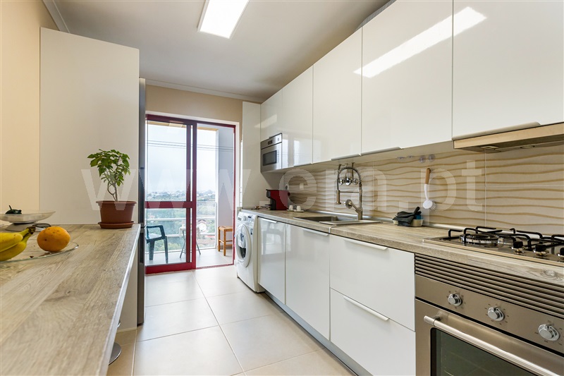 Apartamento T3 / Almada, Caparica e Trafaria