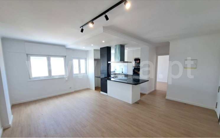 Apartamento T3 / Almada, Caparica e Trafaria