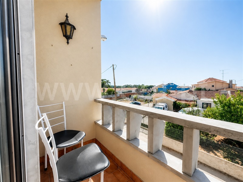 Apartamento T3 à venda em Charneca de Caparica e Sobreda, Almada — foto 4