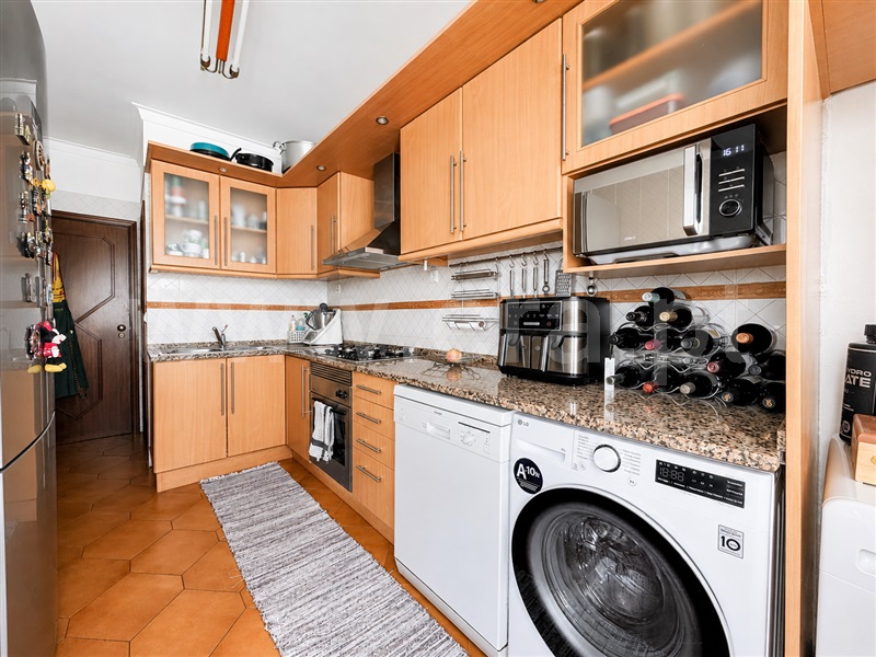 Apartamento T3 à venda em Charneca de Caparica e Sobreda, Almada — foto 8