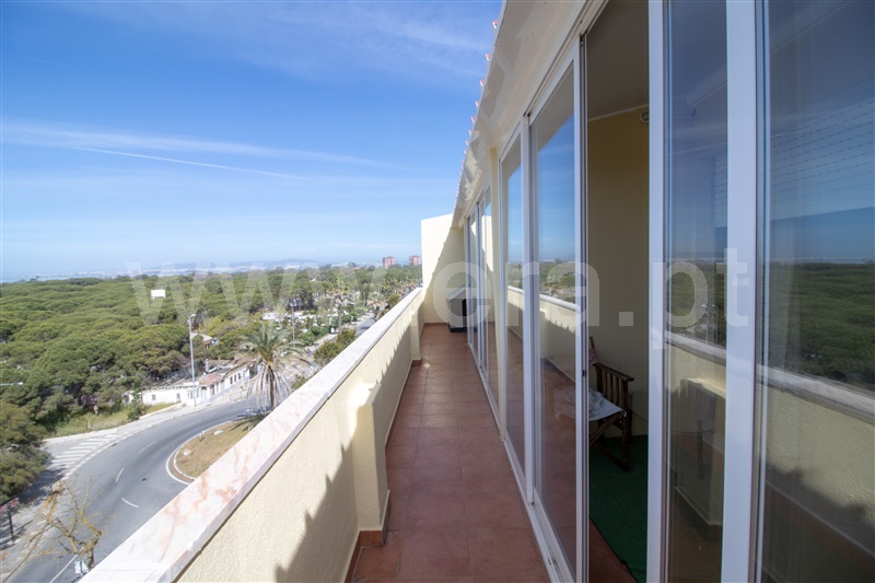 Apartamento T3 à venda em Costa da Caparica, Almada — foto 2