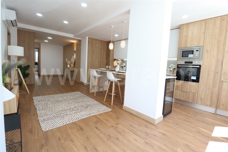 Apartamento T3 / Almada, Cova da Piedade