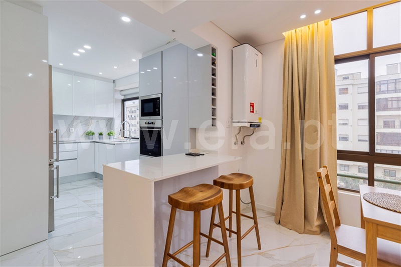 Apartamento T3 à venda em Feijó, Almada — foto 5