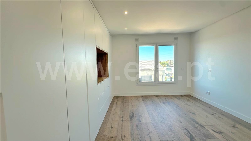 Apartamento T3 com Novo Almada, Feijó - 1493273 - 2