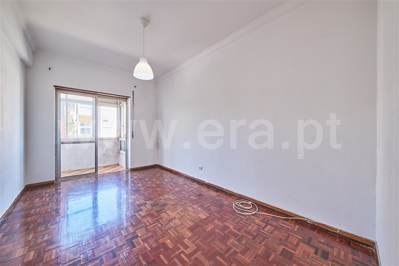 Apartamento T3 à venda em Feijó, Almada — foto 9