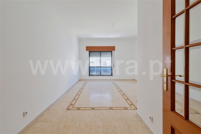 Apartamento T3 / Almada, Laranjeiro