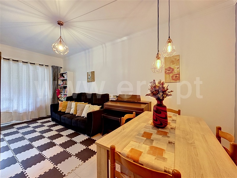 Apartamento T3 / Almada, Laranjeiro
