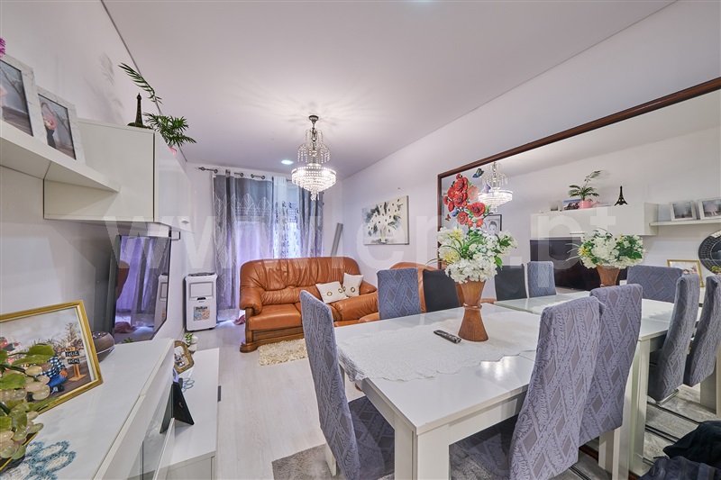 Apartamento T3 / Almada, Sobreda