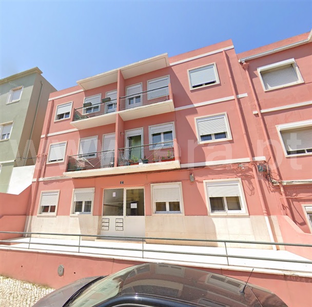 Apartamento T3 / Amadora, Águas Livres