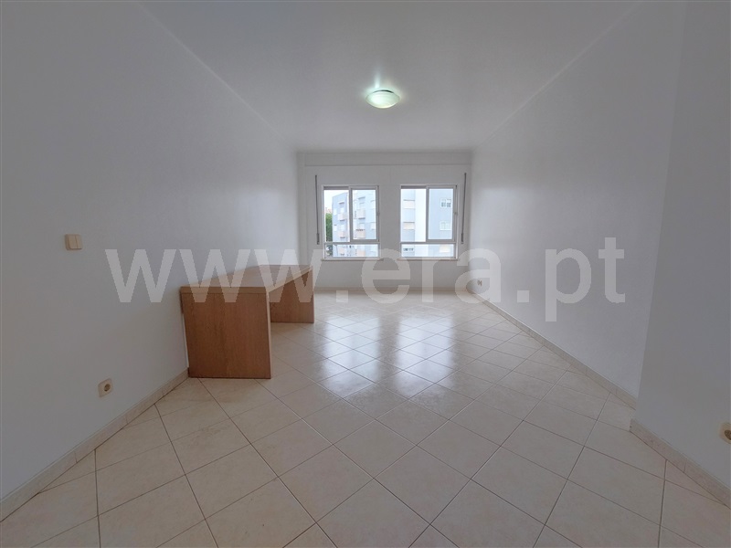 Apartamento T3 / Amadora, Alfragide